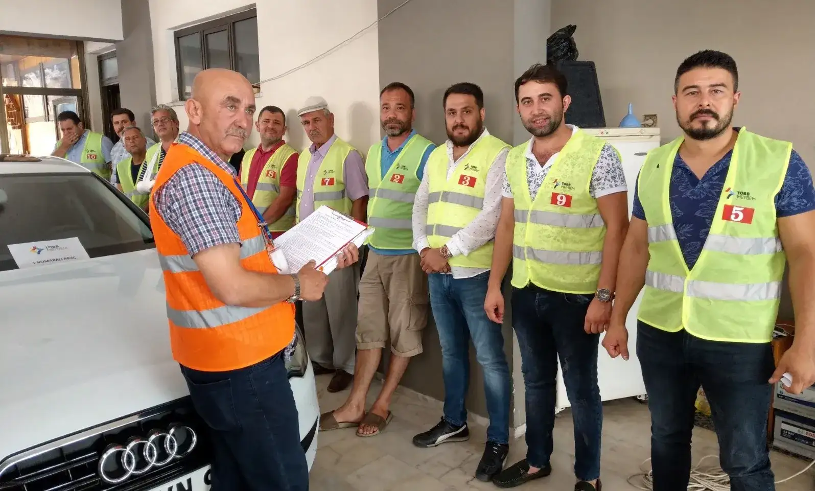 İKİNCİ EL MOTORLU TAŞITLARIN ALIM SATIMINI YAPANLAR İÇİN  MİTSO'DA MESLEKİ YETERLİLİK SINAVI YAPILDI - 1