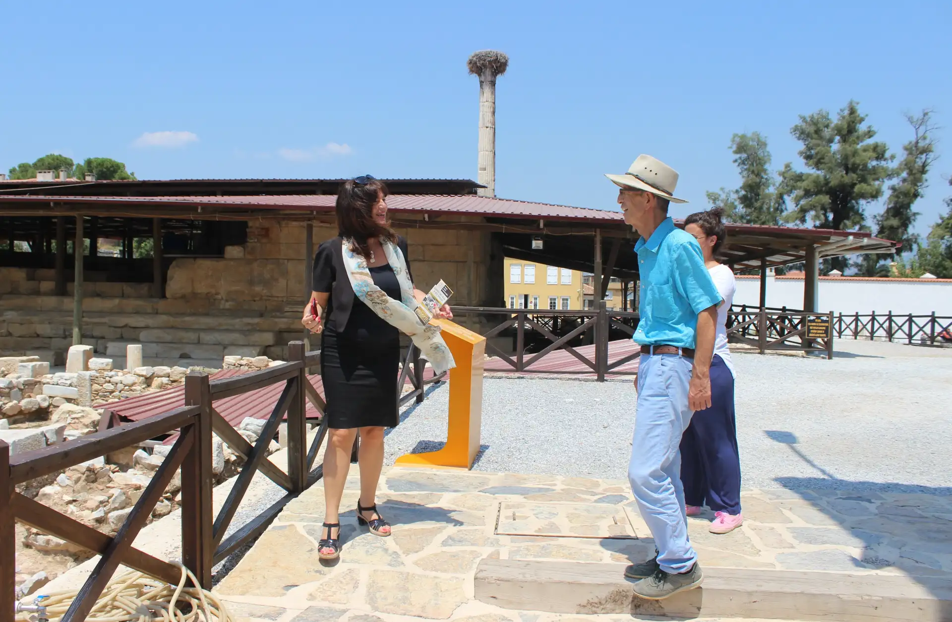 Yunanistan'ın İzmir Başkonsolosu Argyro Papoulia'dan MİTSO'da dostluk ve işbirliği çağrısı: "TURİZM, TİCARET VE KÜLTÜR, ARACILIĞIYLA YUNANLAR VE TÜRKLER DAHA DA YAKINLAŞMAKTADIR" - 1