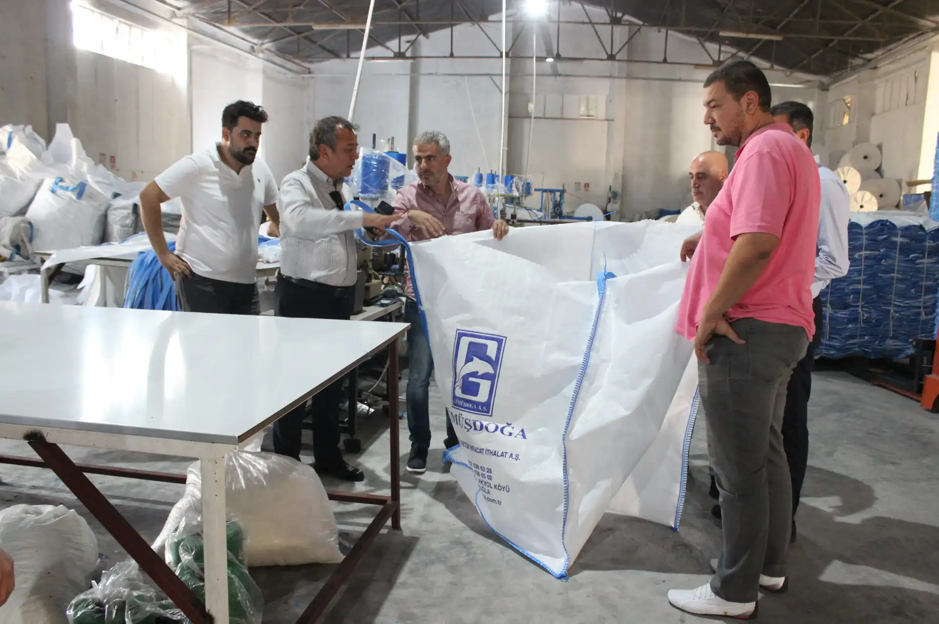 Güney Ege'nin tek "big bag" üretimi Milas'ta... GÜNDE 1200 BİG BAG YAPIY ORLAR - 3