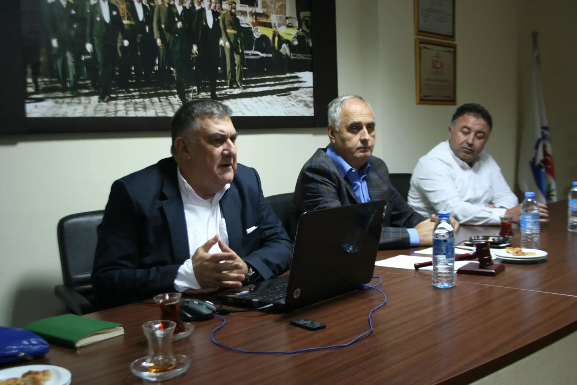 MİTSO'DA KİŞİSEL VERİLERİN KORUNMASI ANLATILDI... KVKK'NA AYKIRI DAVRANANLARA 4 YILA KADAR HAPİS, 1 MİLYON LİRAYA KADAR PARA CEZASI VAR