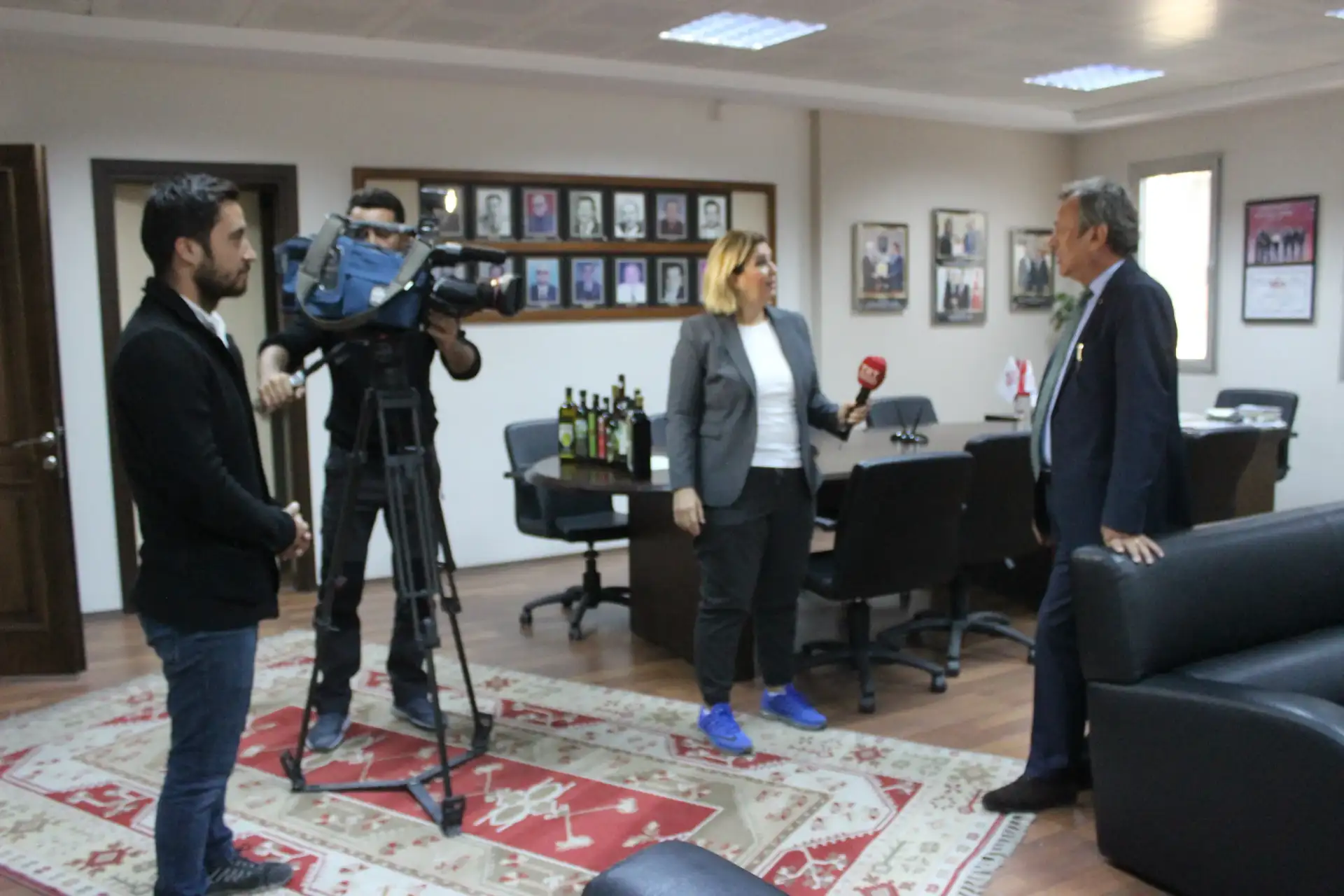 TRT Haber, MİTSO Yönetim Kurulu Başkanı Reşit Özer ile röportaj yaptı:    "MİLAS ZEYTİNYAĞINA MARKA DEĞERİ KAZANDIRDIK" - 1