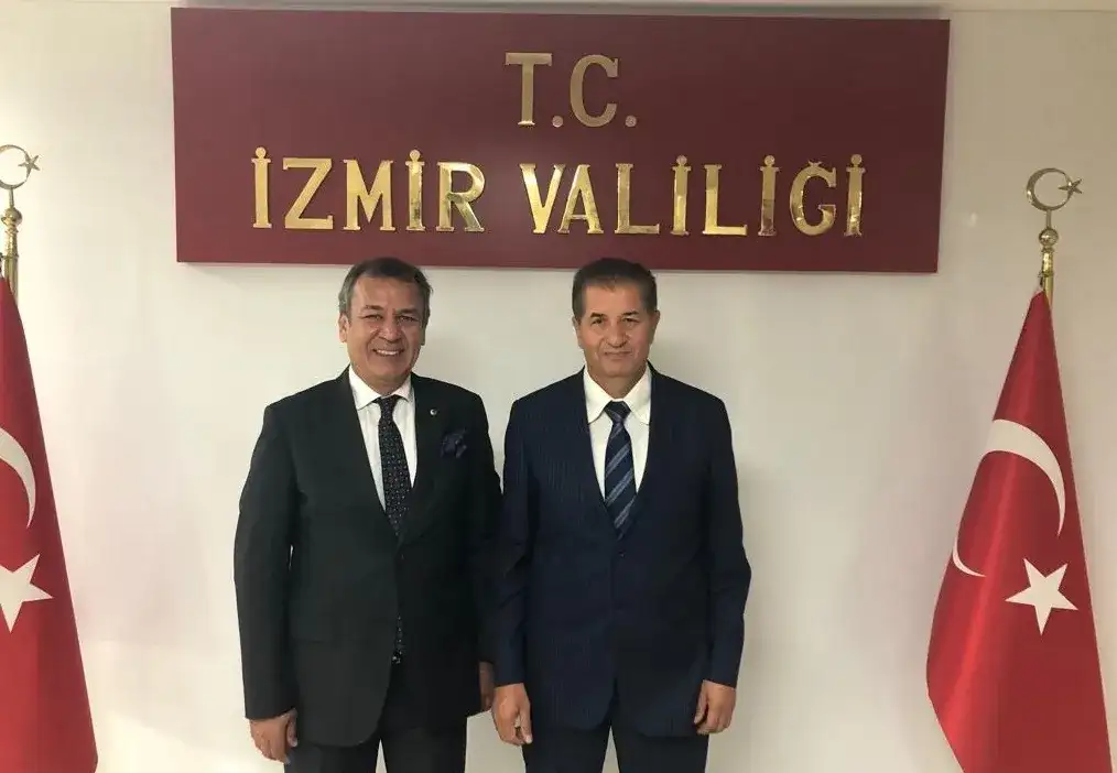 REŞİT ÖZER, MİLAS ESKİ KAYMAKAMI HULUSİ DOĞAN'I ZEYTİN HASAT'A DAVET ETTİ