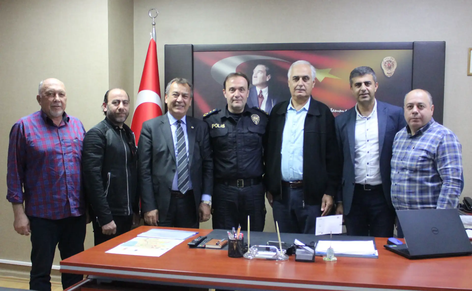 MİTSO, Milas'ın yeni Emniyet Müdürü Erman Akkaya'yı ziyaret ederek kutladı.   "HER ZAMAN DESTEĞE HAZIRIZ"