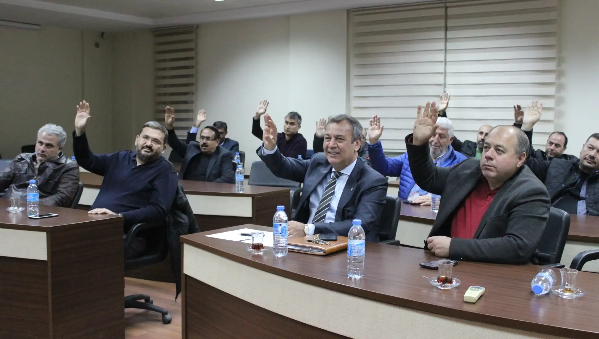 MİTSO'nun Aralık ayı meclis toplantısında Milas Vergi Dairesi Müdürü M.R. Usta konuştu: