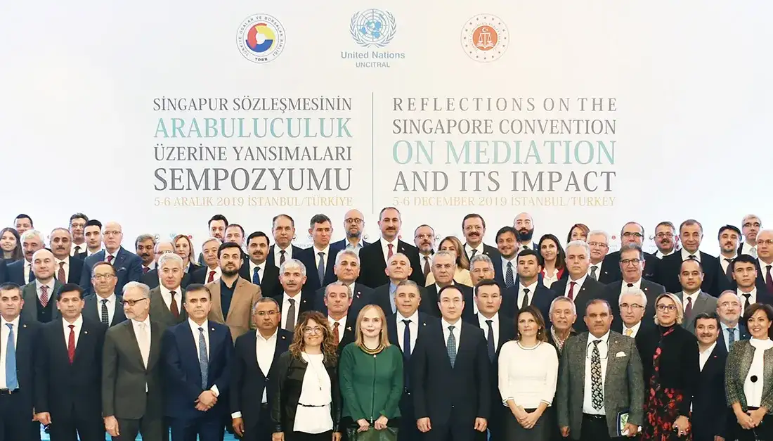 TOBB'nin Dış İlişkiler Komisyonu Raportör üyesi Reşit Özer de katıldı. INCOTERMS 2020 MENA BÖLGESİ AÇILIŞ ZİRVESİ İSTANBUL'DA YAPILDI - 1