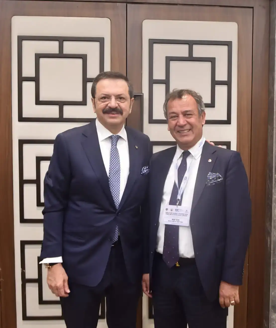 TOBB'nin Dış İlişkiler Komisyonu Raportör üyesi Reşit Özer de katıldı. INCOTERMS 2020 MENA BÖLGESİ AÇILIŞ ZİRVESİ İSTANBUL'DA YAPILDI