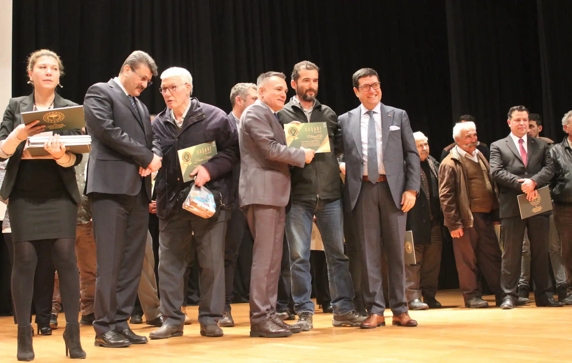 MİLAS, MUĞLA'NIN EN İYİ ZEYTİNYAĞLARI YARIŞMASINDAN GURURLU DÖNDÜ - 2