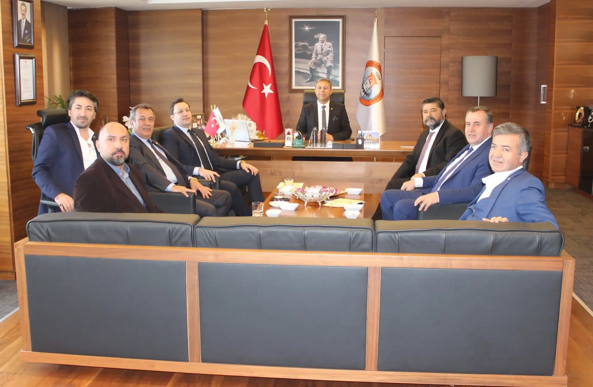 MUĞLA ODA BAŞKANLARI: EVSEL KATI ATIKLARLA İLGİLİ UYGULAMA 31 ARALIK'A KADAR ERTELENSİN... - 1