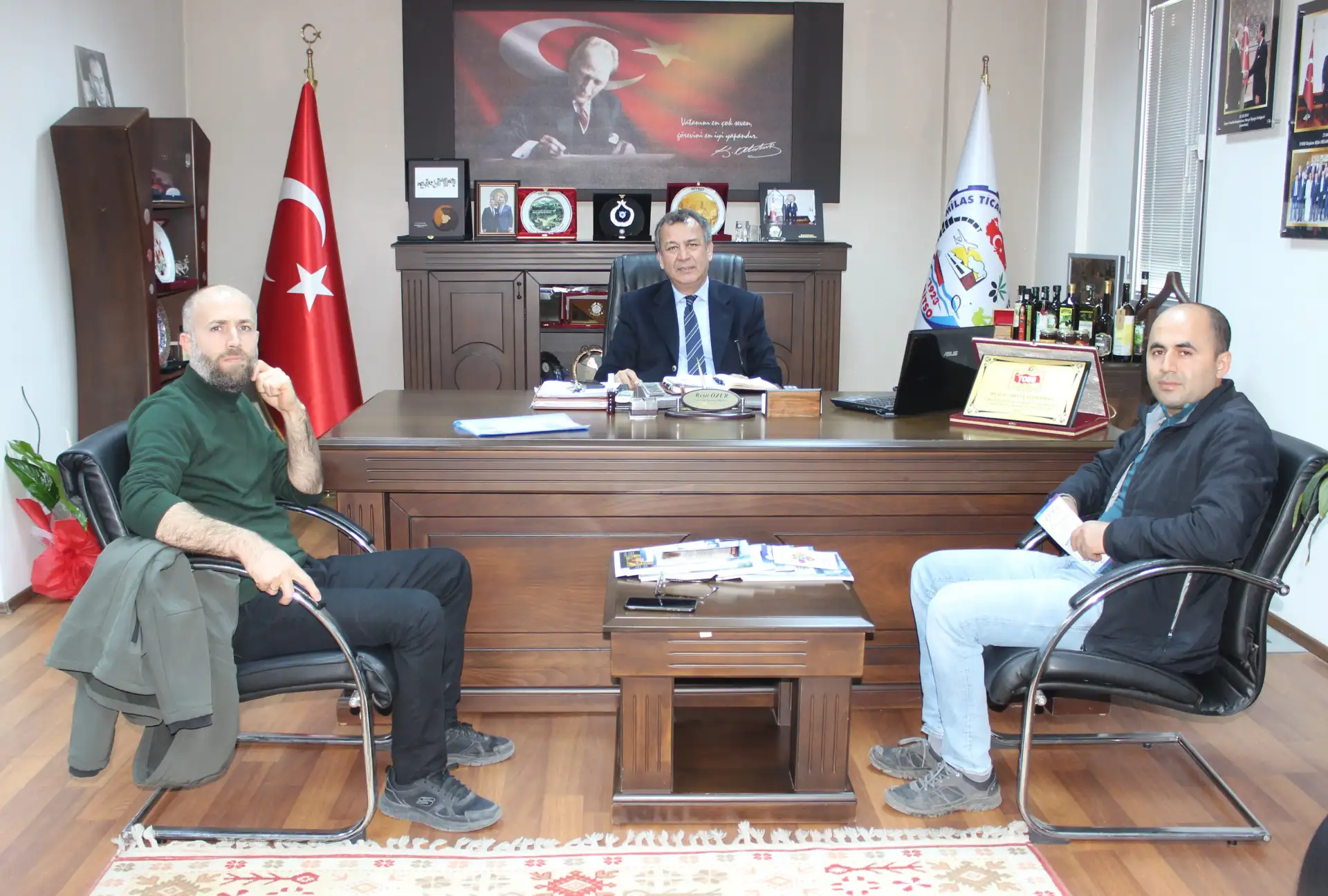 MİTSO VE MİLAS VETERİNER FAKÜLTESİ, 					       EĞİTİMLE BAL ÜRETİMİNİ DAHA DA ARTTIRMAYI HEDEFLİYOR...