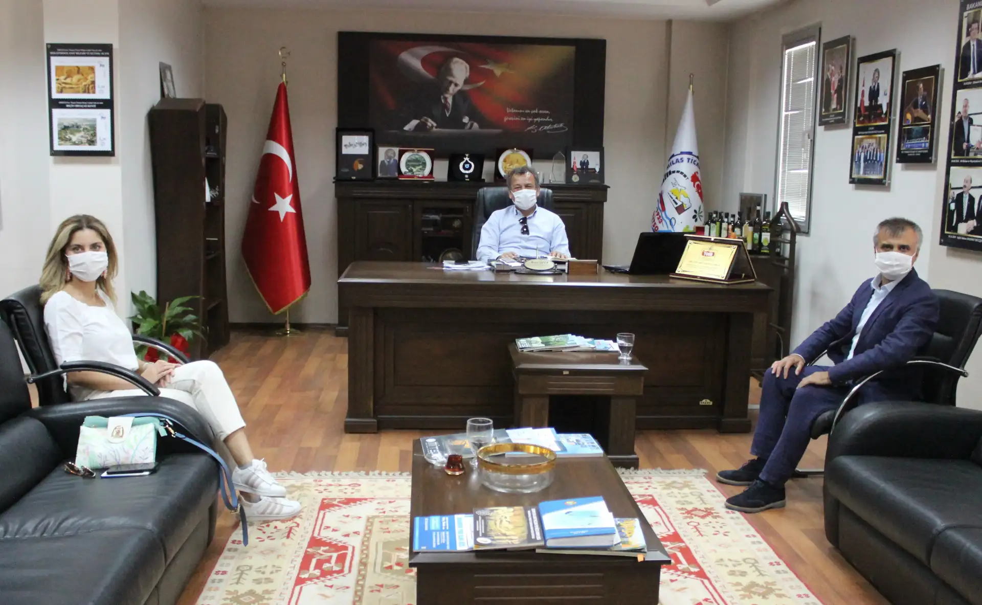 TÜRKİYE İŞ BANKASI'NDAN MİTSO ÜYELERİNE ÖZEL BANKA KARTLARI HAZIR - 1