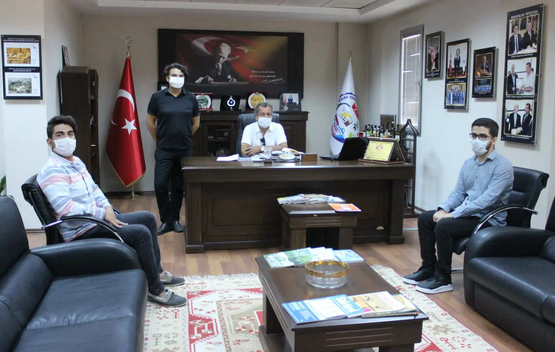 GELECEK NE VARSA   "GETİRİVER GARİ" DEDİĞİNİZDE GETİRİVERİYORLAR