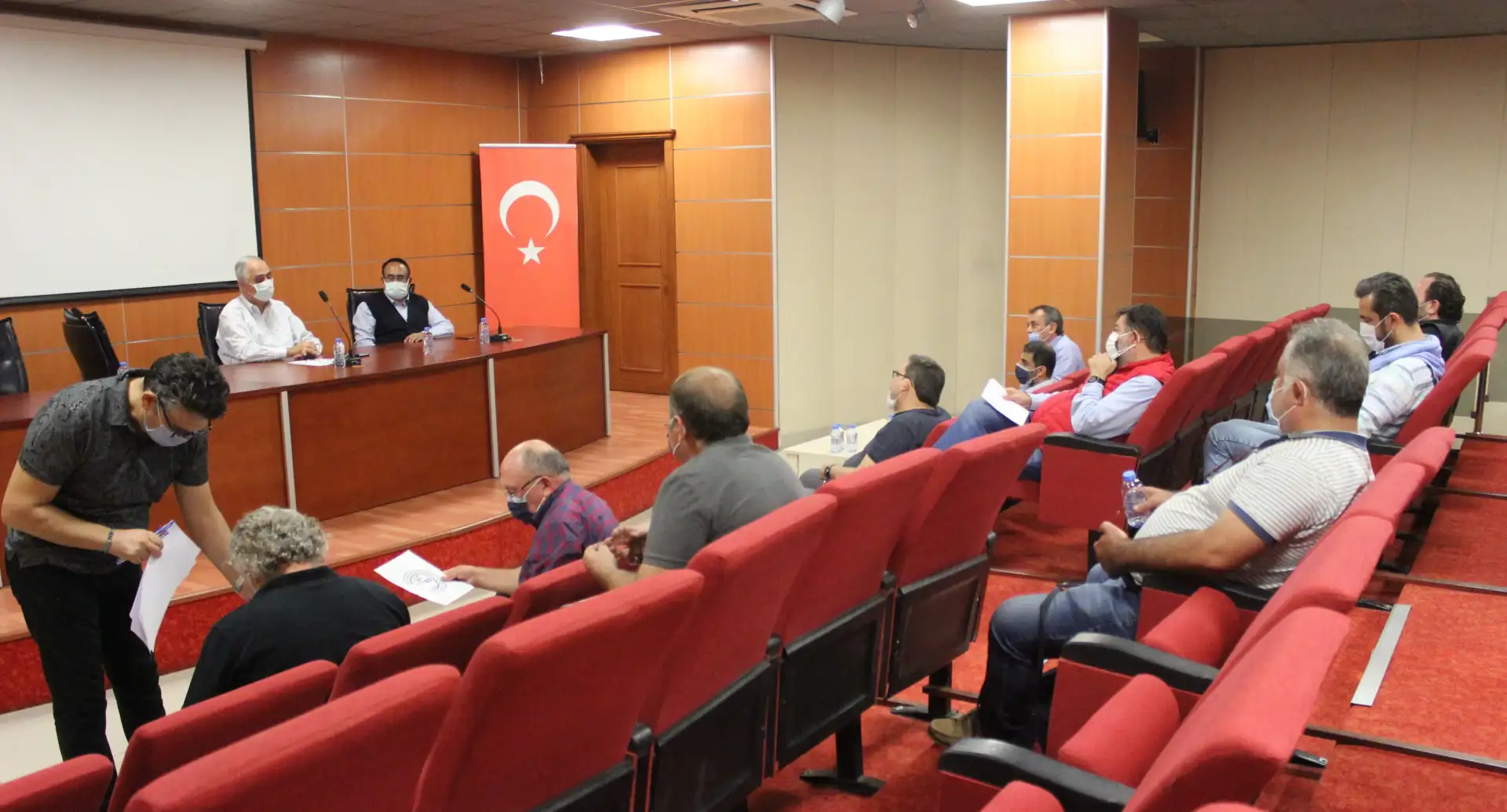 MİTSO'nun ekim ayı meclis toplantısında konuşan Yönetim Kurulu Başkanı Reşit Özer:  "OSB'DE SONA GELİNDİ" - 2