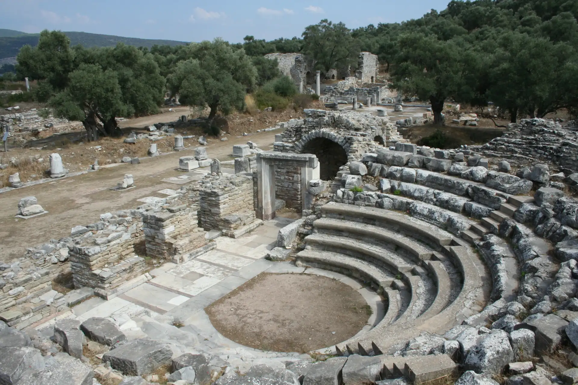 İASOS meclis binasının restorasyonu için;  KAZI BAŞKANLIĞI, MİLAS BELEDİYESİ VE MİTSO PROJE İŞBİRLİĞİ YAPACAK