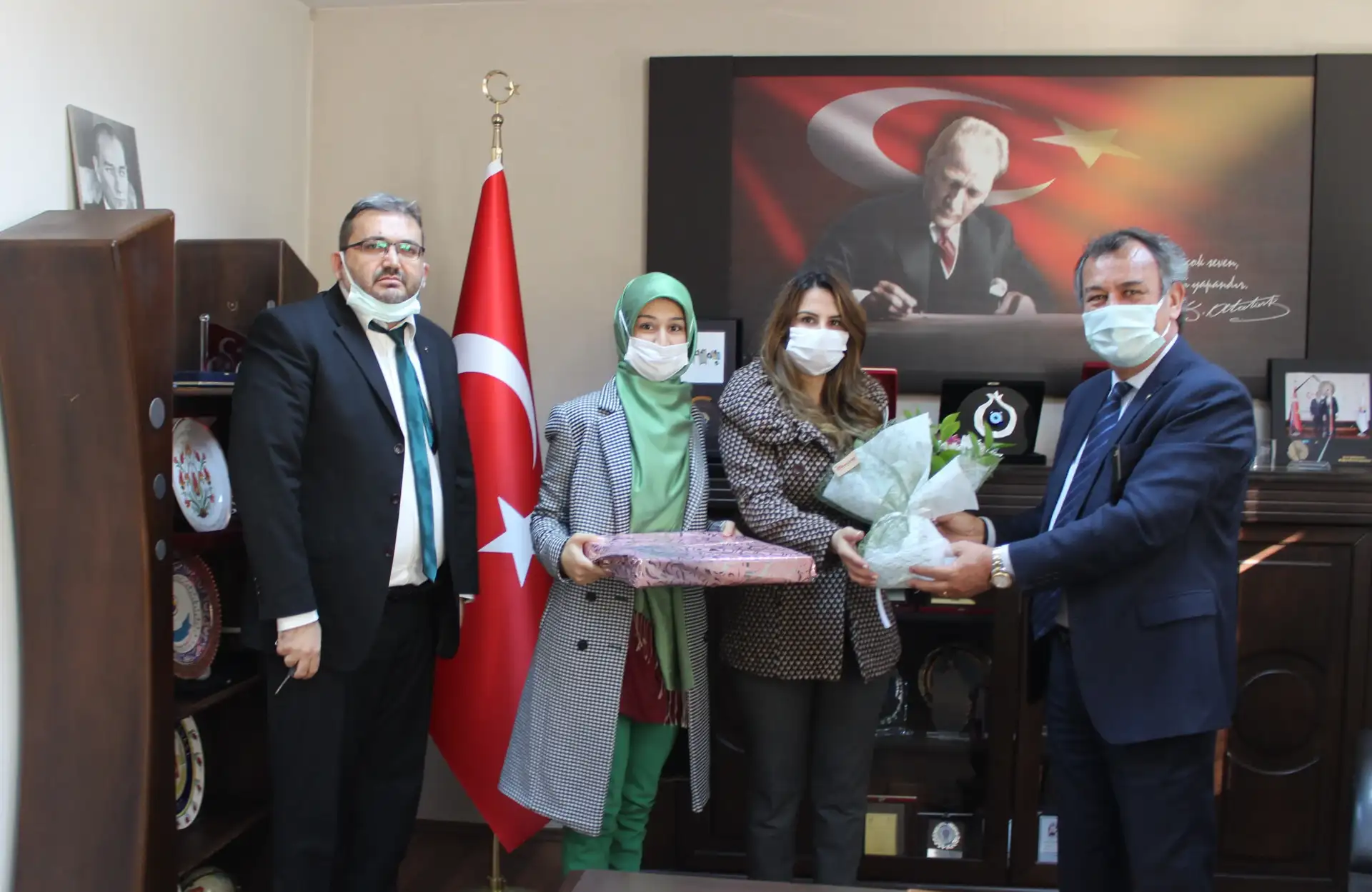 GELECEK PARTİSİ, MİTSO'YA GELDİ... "SALGIN DÖNEMİNDE KÜÇÜK ESNAFLARIN DESTEKLENMESİ GEREKİYOR" - 1