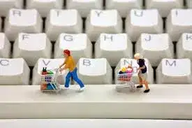 ONLİNE YEMEK VE MARKETÇİLER HER GÜN 10-00-24.00 ARASI ÇALIŞABİLECEK!