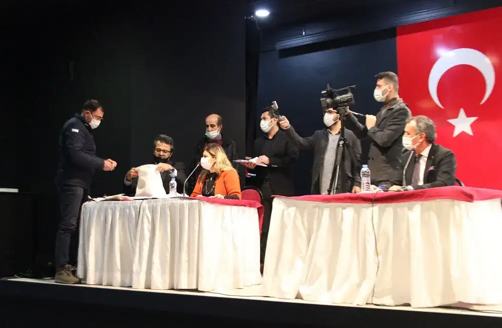 Milas OSB'de 25 yıllık sürecin ardından mutlu son! SANAYİ PARSELLERİ KURA İLE HAK SAHİPLERİNE TAHSİS EDİLDİ.