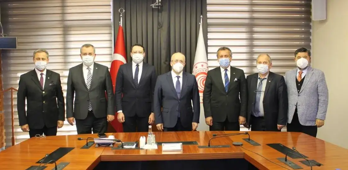 Muğla Borsası ve Odaları Ticaret Bakan Yardımcısı ile görüştü: "DÖKME ZEYTİNYAĞI İHRACAT YASAĞI KALDIRILSIN"