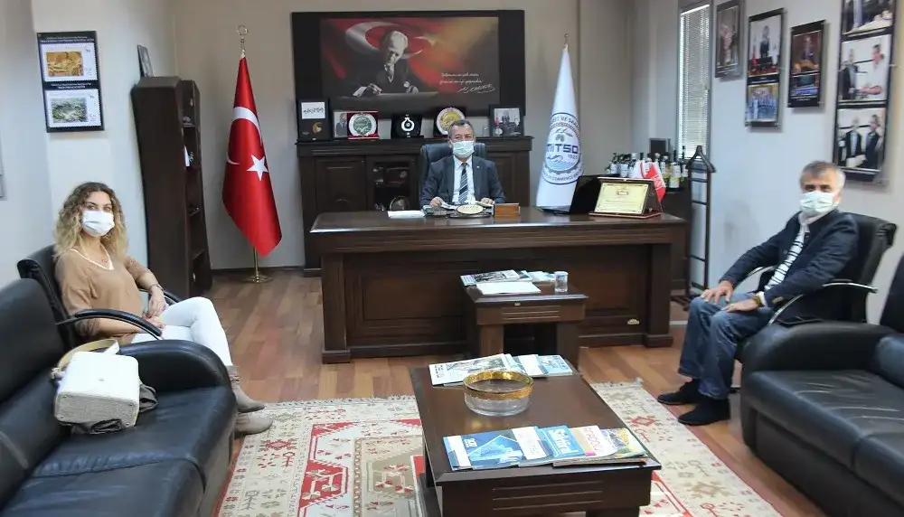 Türkiye İş Bankası'ndan MİTSO'ya çok özel bir armağan: İŞ BANKASI MİLAS ŞUBESİNİN KURULUŞUNU VEREN CUMHURİYET GAZETESİ - 1