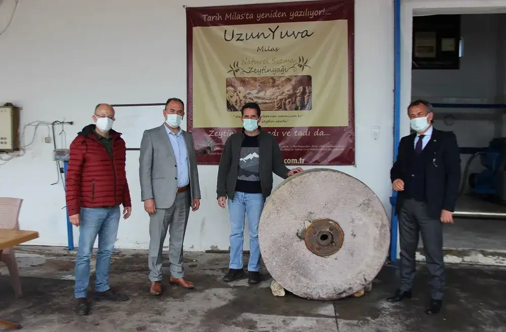 Tarım İlçe Müdürlüğü ve MİTSO zeytinyağı fabrikalarında: "HİJYENİK ORTAMDA KALİTELİ ÜRETİM YAPALIM"