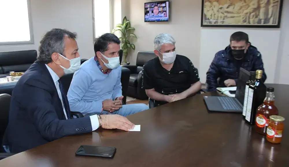 MİLAS ZEYTİNYAĞI 34 ÜLKEYE METRO İLE GİDECEK... - 1