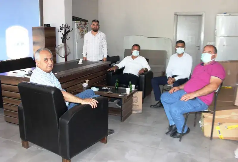 "SALGIN DÖNEMİNDE YÜKÜ KARGOCULAR TAŞIYOR"