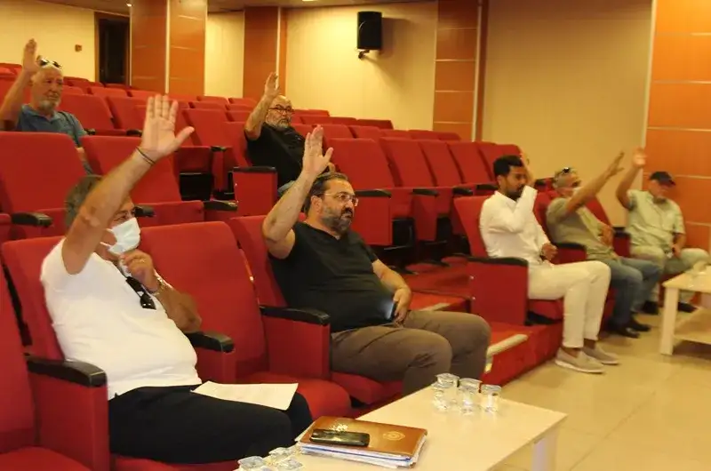 MİTSO'nun temmuz ayı olağan meclis toplantısında konuşan Reşit Özer: "MİLAS ZEYTİNYAĞININ ÇOK ÖNEMLİ BİR ATAK YAPTI KONUŞULUYOR" - 1