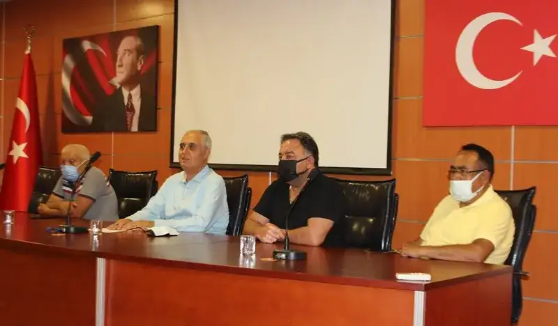 MİTSO'nun temmuz ayı olağan meclis toplantısında konuşan Reşit Özer: "MİLAS ZEYTİNYAĞININ ÇOK ÖNEMLİ BİR ATAK YAPTI KONUŞULUYOR" - 2