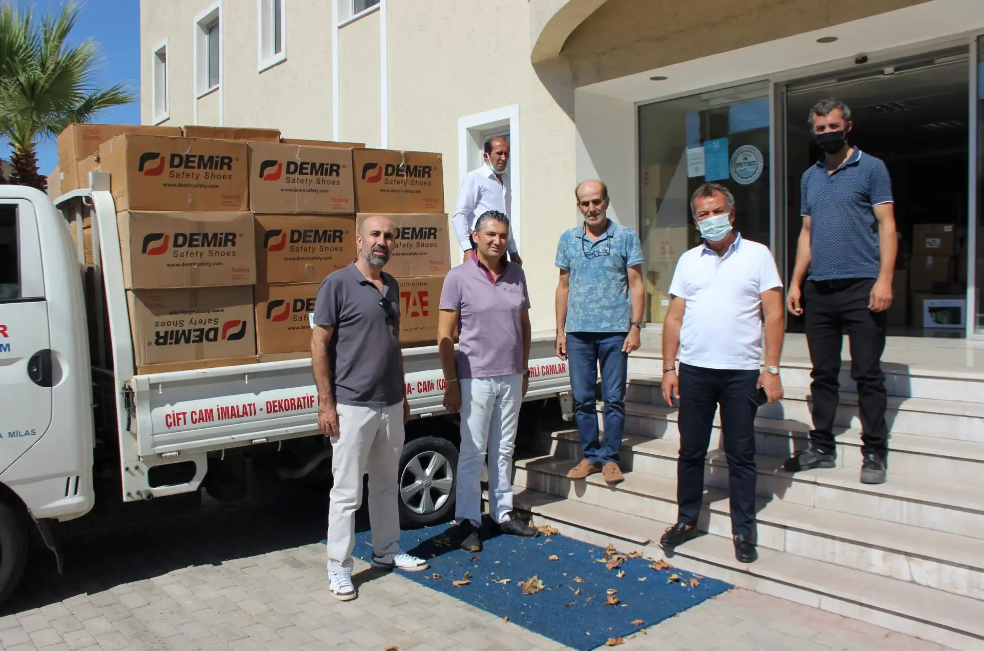 MİTSO YANGIN YARDIMLARINI KOORDİNASYON MERKEZİNE TESLİM ETTİ - 1