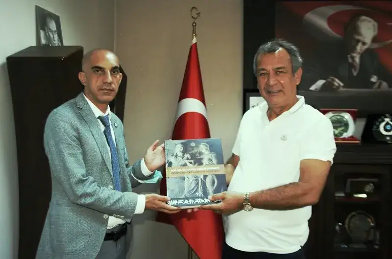 HERKESİN ARADIĞI UZUNYUVA HEKATOMNOS ANITMEZARININ KİTABI MİTSO'DA