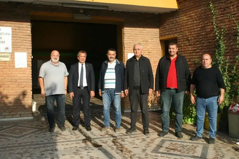 Zeytinyağı üreticilerine bolluk ve bereket dilediler: MİTSO YÖNETİMİNDEN BAFA TARIM'A HAYIRLI İŞLER