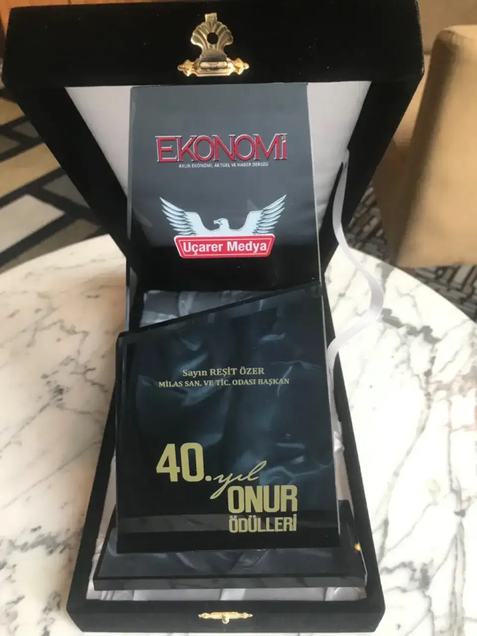 European Union ve Yeni Ekonomi Dergisi ödüllendirdi: MİTSO YÖNETİM KURULU BAŞKANI REŞİT ÖZER'E "BAŞARI VE ONUR ÖDÜLÜ" - 2
