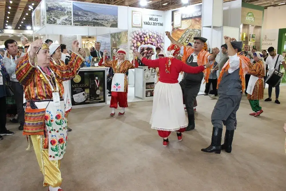 MİTSO, İZMİR 10. OLIVTECH FUARINA RENK KATTI.