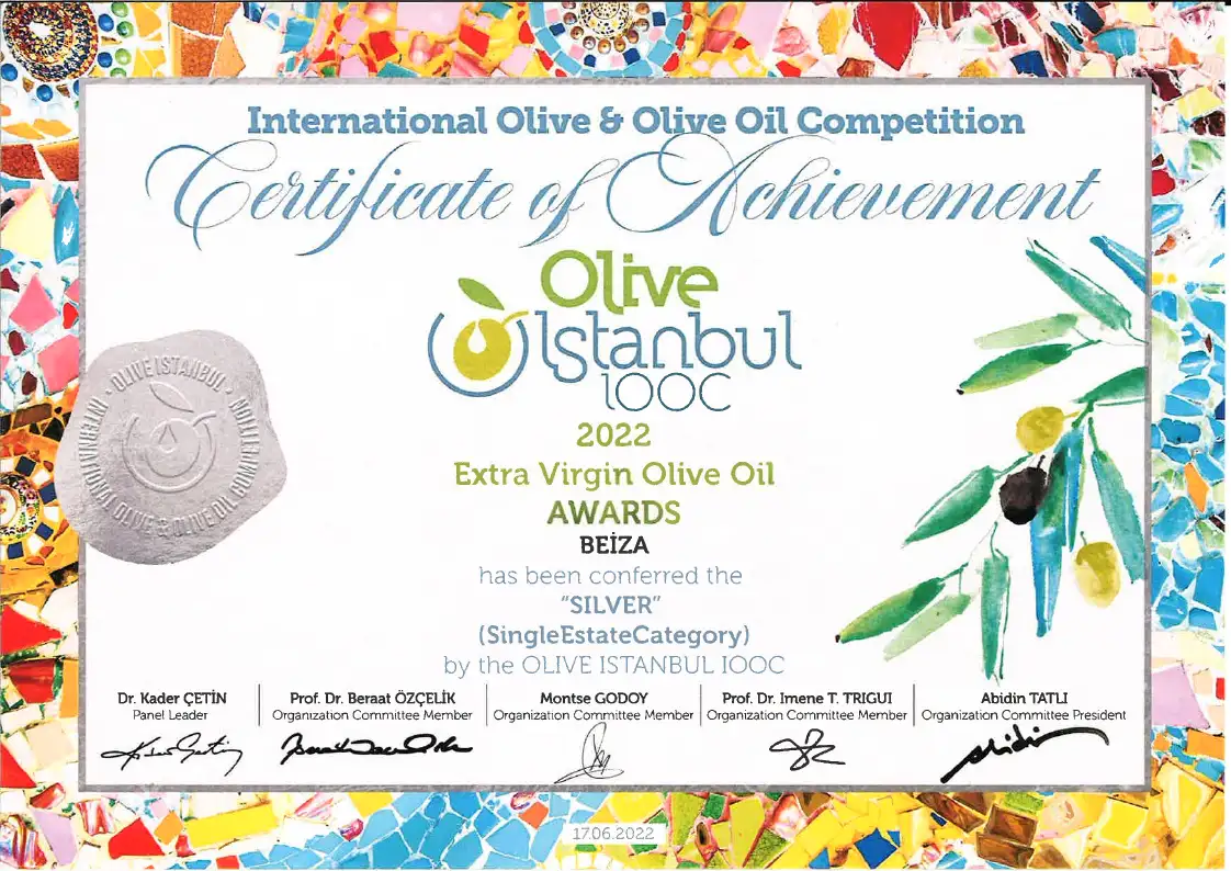 BİR MİLAS ZEYTİNYAĞI MARKASI DAHA ULUSLARARASI YARIŞMADA İKİ MADALYA KAZANDI.