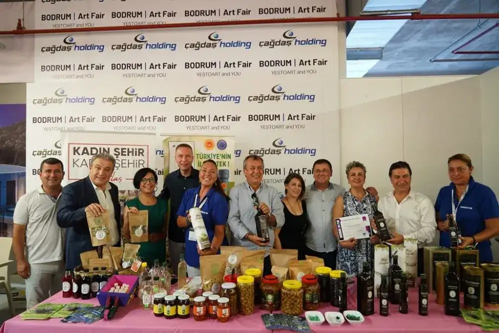 BODRUM ÇAĞDAŞ SANAT FUARINDA