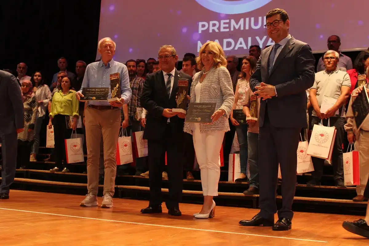 Muğla 4. Zeytinyağı Kalite Yarışmasına EN ÇOK KATILIM MİLAS'TAN, EN ÇOK ÖDÜL MİLAS'A - 1