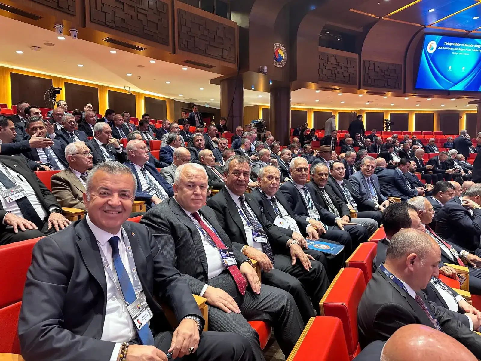 MİTSO Başkanı Reşit Özer ve Meclis Başkanı Mustafa Yüksel, TOBB Hizmet Şeref Belgesi ve Plaket Takdim Töreni’ne Katıldı - 1