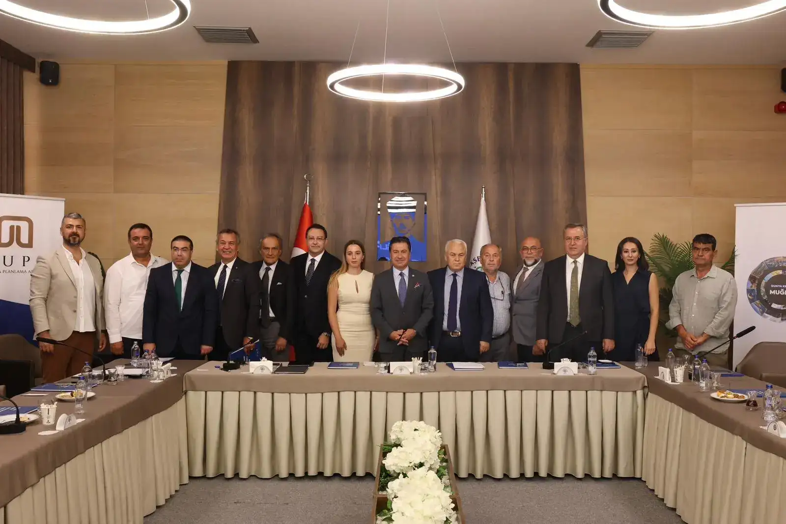 MİTSO Başkanı Reşit Özer, “Muğla Kent Ekonomisi Raporu 2025” Tanıtım Toplantısına Katıldı - 2