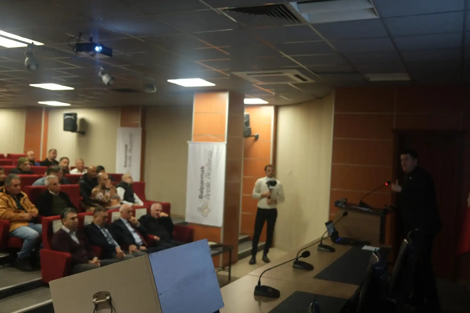 MİTSO İş Birliğiyle Düzenlenen Arıcılık Eğitimleri Yoğun Katılımla Tamamlandı - 1