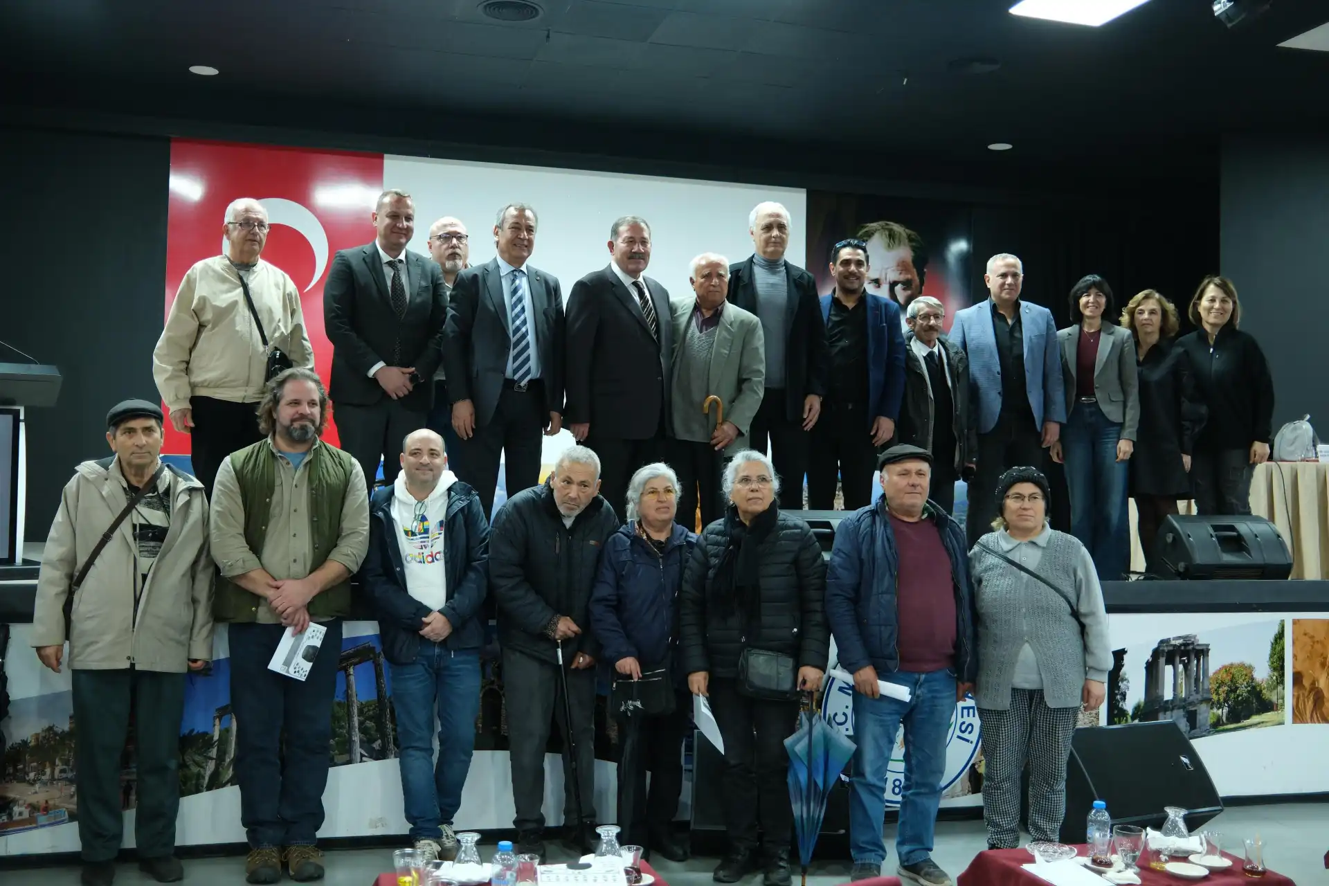 Milas Belediyesi , Milas Ticaret ve Sanayi Odası, Zeytincilik Araştırma Enstitüsü Müdürlüğü ve TAGEM  İş Birliğiyle Zeytin ve Zeytinyağı Paneli Düzenlendi