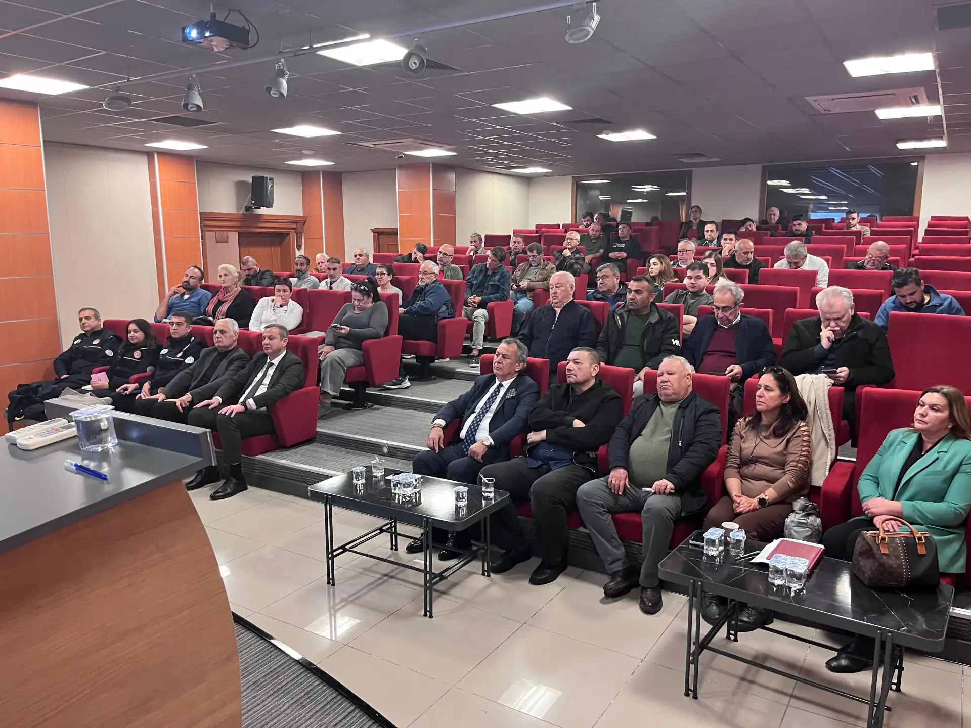 MİTSO’DA YANGIN GÜVENLİĞİ VE RUHSAT YÖNETMELİĞİ BİLGİLENDİRME TOPLANTISINA YOĞUN İLGİ - 2