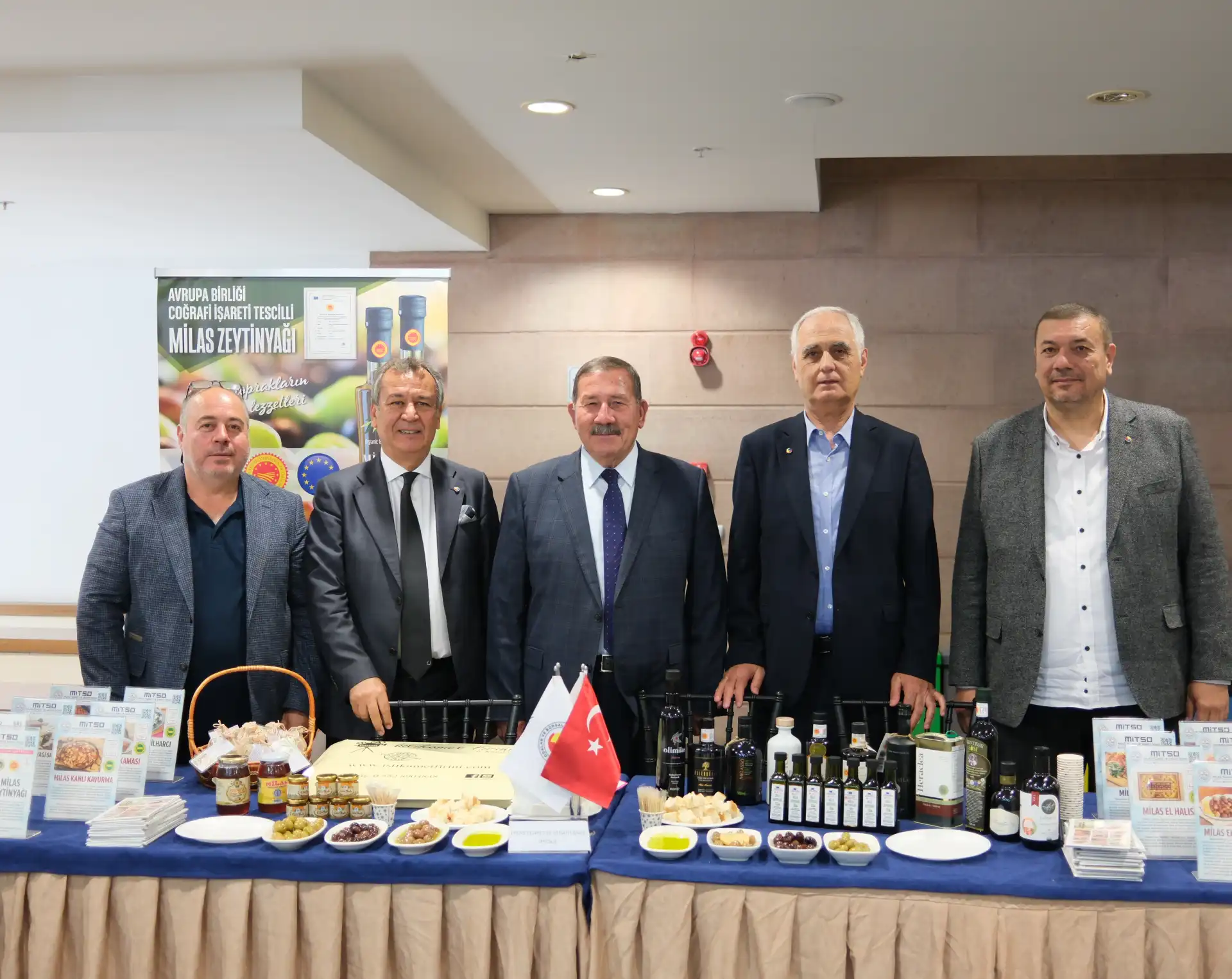 MUĞLA’DA 7. ZEYTİNYAĞI KALİTE YARIŞMASI ÖDÜLLERİ SAHİPLERİNİ BULDU - 1